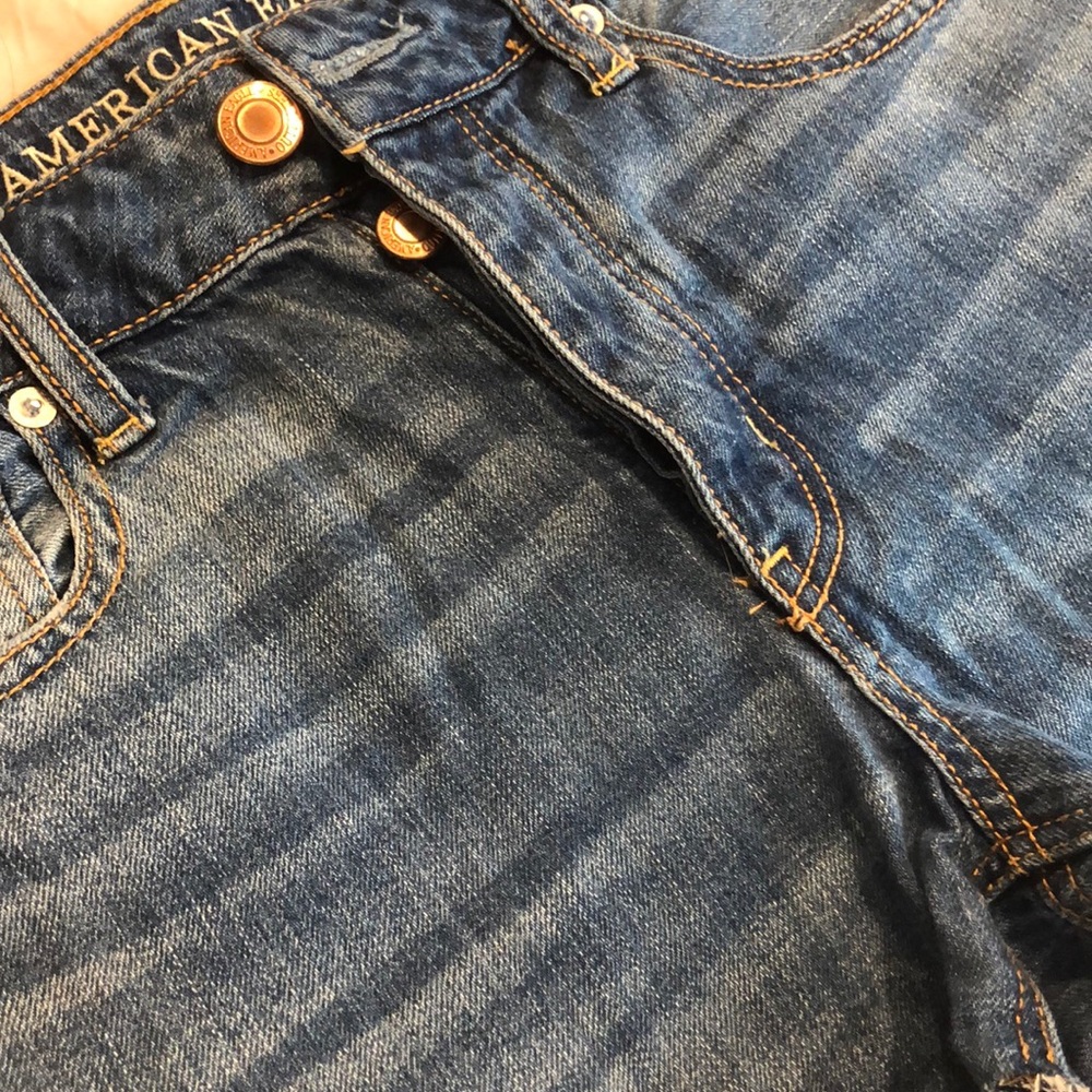 Shorts - Picture 2 of 5